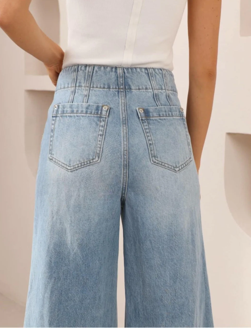 Iris Maxi Sophie Non-Stretch Mid- High Rise Wide Leg Denim Jeans - Light Blue - Image 4