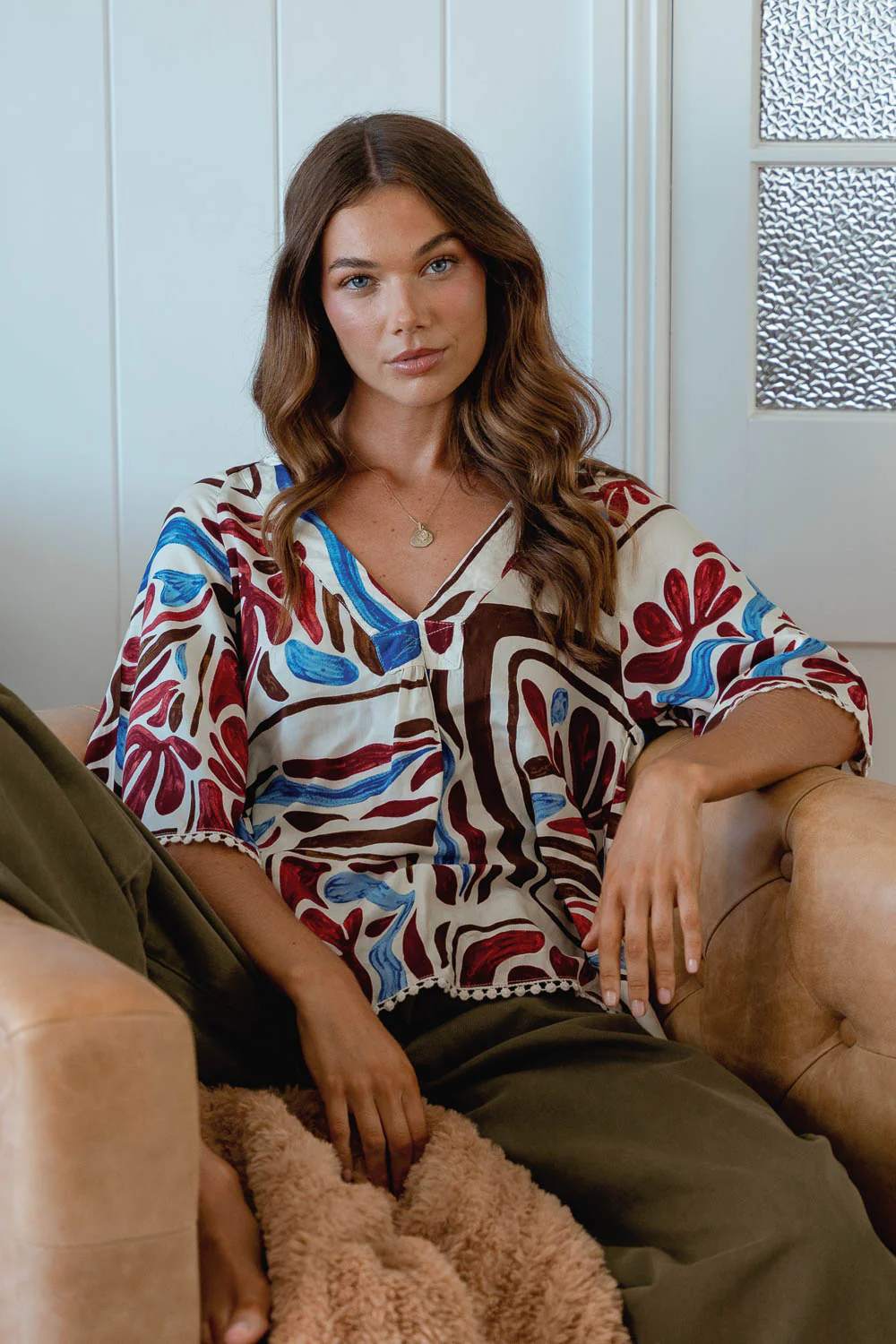 Jaase Gabriella Blouse Top with V-Neck Lantern Sleeve - Artisan